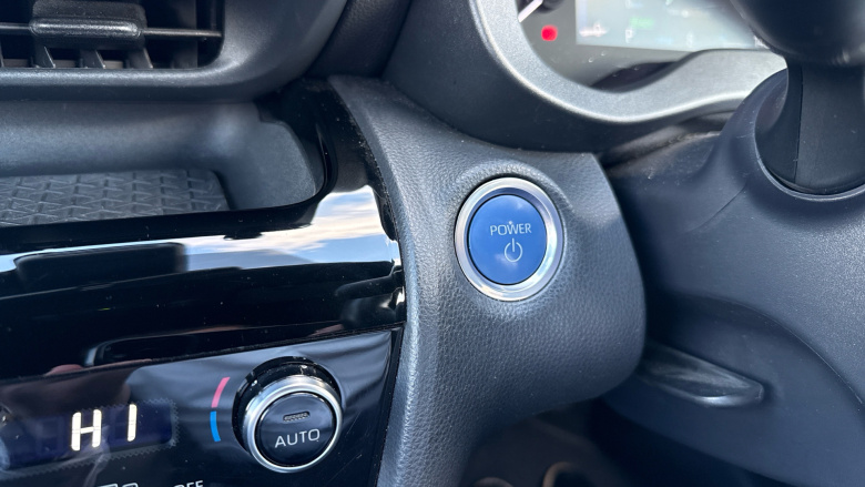 Toyota Yaris Cross 1.5 Hybrid Design 5dr CVT Hybrid Estate